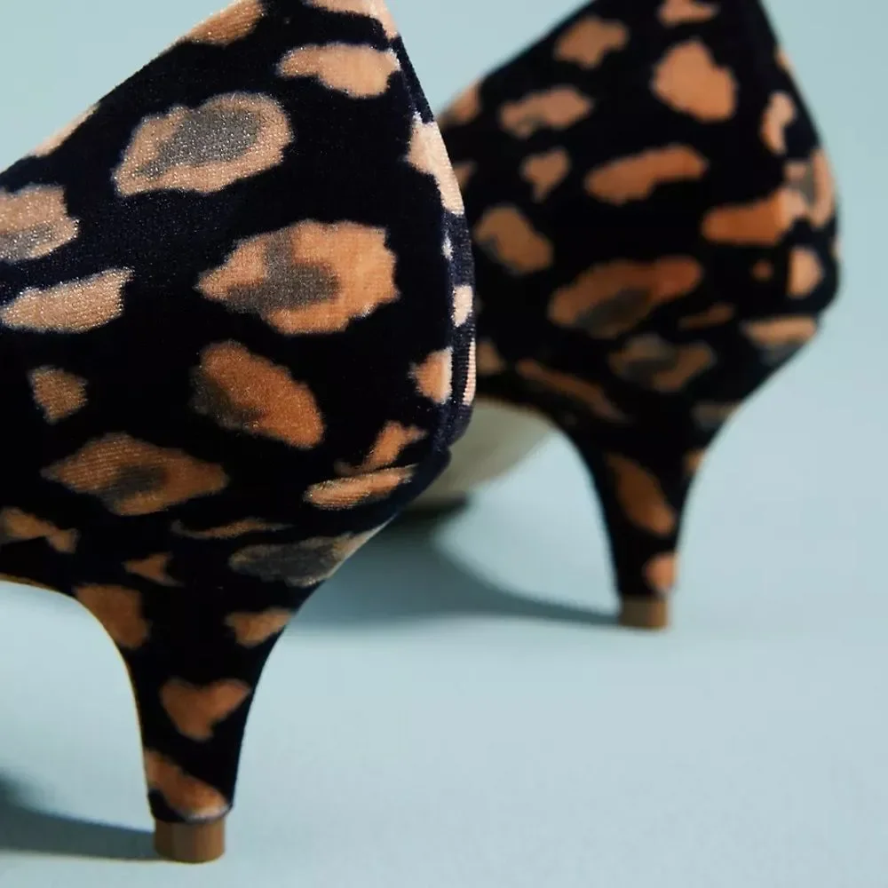 Anthropologie Abstract Velvet Kitten Heels NWT Size US 9.5 EU 40.5 - Picture 4 of 8
